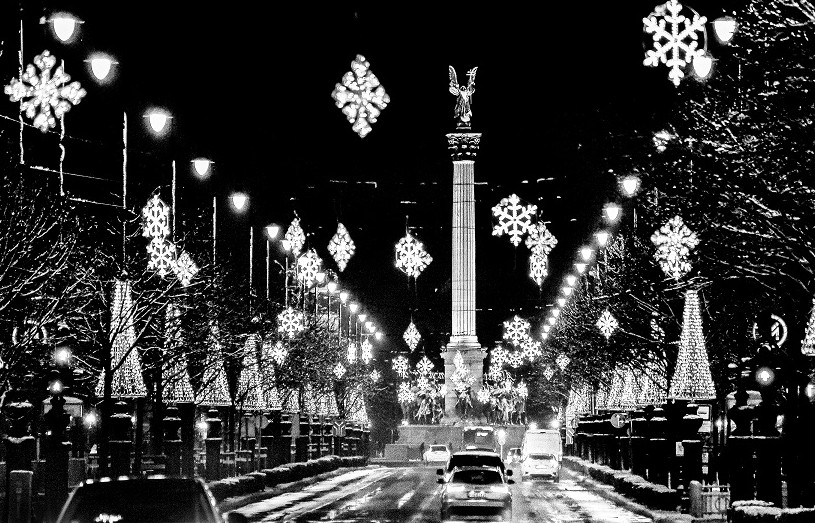 Köztulajdonba, a főváros 100 százalékos tulajdonába került a budapesti közvilágításért felelős cég
